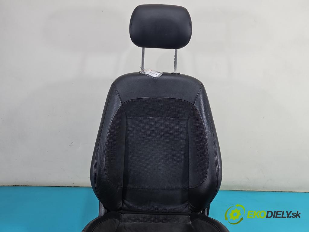 Ford S-max I 2006-2015 2.0 TDCI 140 hp manual 103 kW 1997 cm3 5- Sedadlo pravý  (Sedadlo)