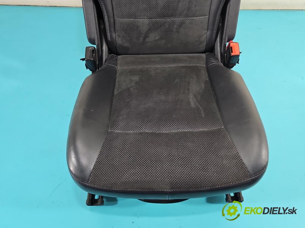 Ford S-max I 2006-2015 2.0 TDCI 140 HP manual 103 kW 1997 cm3 5- Sedačka zadné stredný II