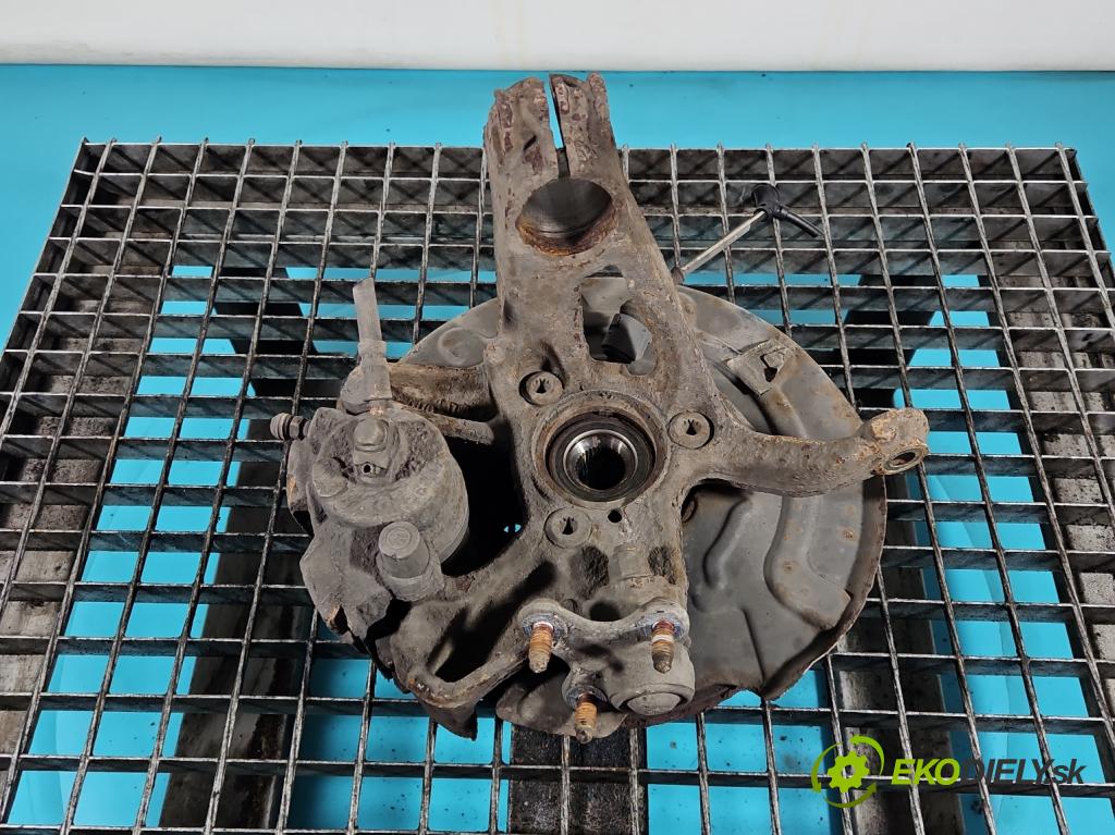 Skoda Octavia III 2013- 1.6 tdi 110 hp manual 81 kW 1598 cm3 5- náboj pravé  (Náboj kola)