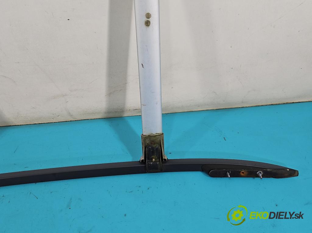 Skoda Octavia III 2013- 1.6 tdi 110 HP manual 81 kW 1598 cm3 5- zábradlí: