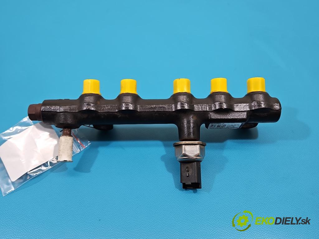 Citroen C4 Grand Picasso II 2013-2022 2.0 HDI 163 HP automatic 120 kW 1997 cm3 5- lišta vstrekovacia 9814383880 (Vstrekovacia lišta)