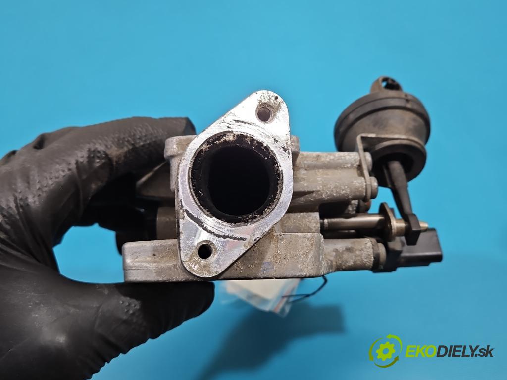 Citroen C4 Grand Picasso II 2013-2022 2.0 HDI 163 HP automatic 120 kW 1997 cm3 5- klapka 9821395680 (Škrtiaca klapka)