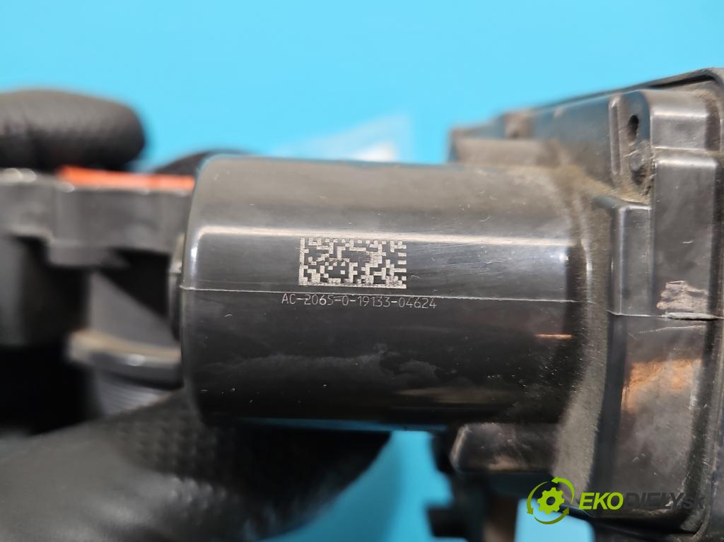 Citroen C4 Grand Picasso II 2013-2022 2.0 HDI 163 HP automatic 120 kW 1997 cm3 5- klapka 9806625280 (Škrtiaca klapka)