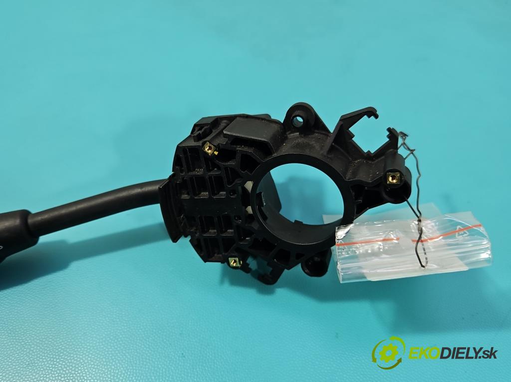 Mercedes Vito W639 2003-2014 2.2 cdi (646982) 150 HP manual 110 kW 2148 cm3 5- prepínač smeroviek A6395450124 (Prepínacie páčky pod volantom)