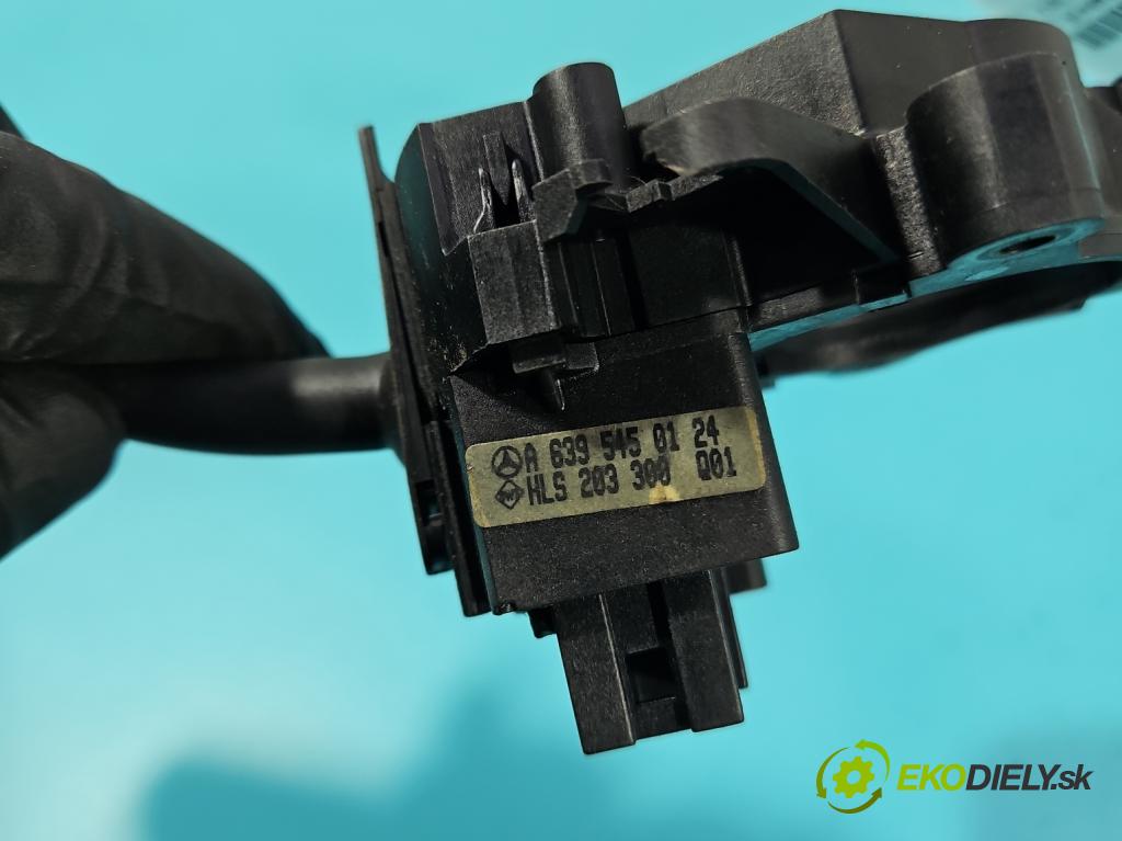 Mercedes Vito W639 2003-2014 2.2 cdi (646982) 150 HP manual 110 kW 2148 cm3 5- prepínač smeroviek A6395450124 (Prepínacie páčky pod volantom)