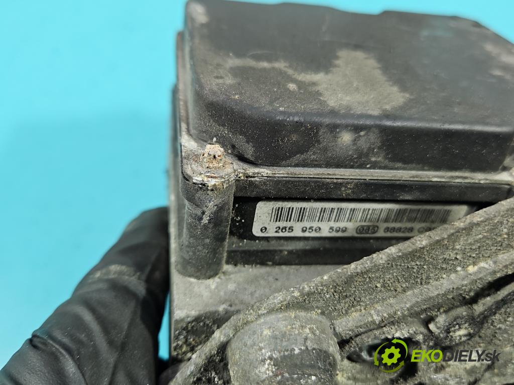 Mercedes Vito W639 2003-2014 2.2 cdi (646982) 150 HP manual 110 kW 2148 cm3 5- čerpadlo abs 0265235167 (Pumpa ABS)