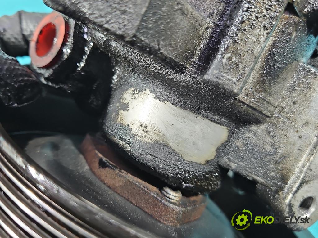 Mercedes Vito W639 2003-2014 2.2 cdi (646982) 150 HP manual 110 kW 2148 cm3 5- čerpadlo posilovač  (Servočerpadlo)