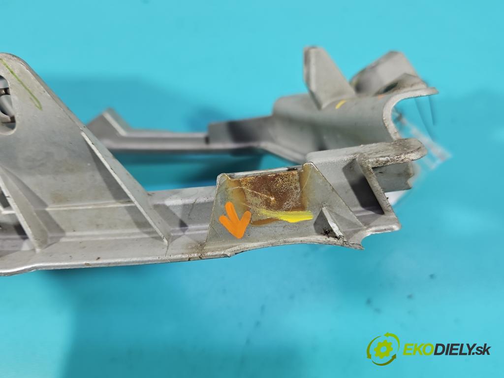 Mazda 6 II GH 2007-2012 2.0 citd 140 hp manual 103 kW 1998 cm3 5- Zaślepka: mřížka: nárazníku levé GS7T-50C21