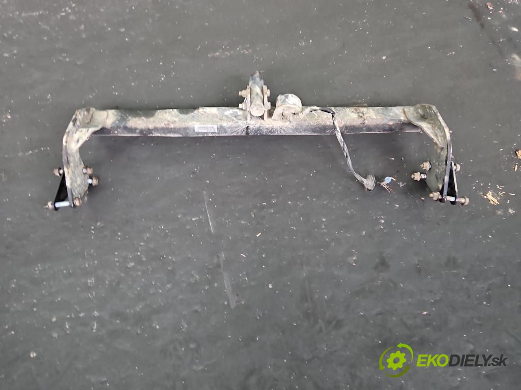 Mercedes Vito W639 2003-2014 2.2 cdi (646982) 150 hp manual 110 kW 2148 cm3 5- oko tažné  (Tažné zařízení)