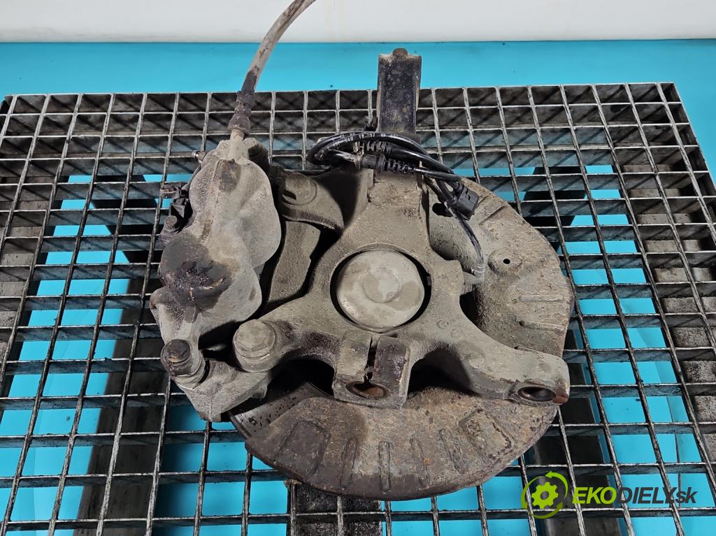 Mercedes Vito W639 2003-2014 2.2 cdi (646982) 150 hp manual 110 kW 2148 cm3 5- náboj levé  (Náboj kola)