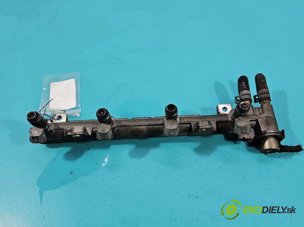 Seat Leon I 1999-2005 1.6 16V 105 HP manual 77 kW 1598 cm3 5- vstrek IWP123 (Vstrekovač paliva)