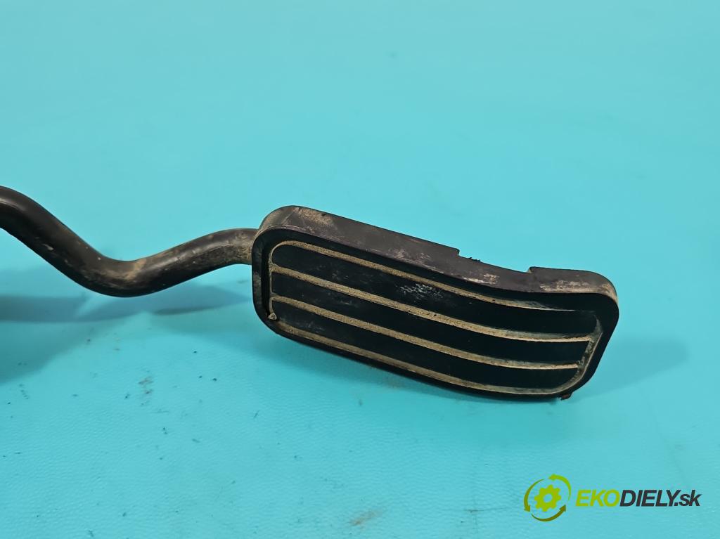 Vw Transporter T4 1990-2003 2.5 TDI 88 HP manual 65 kW 2461 cm3 5- pedal plyn potenciometr: 7D1721603B