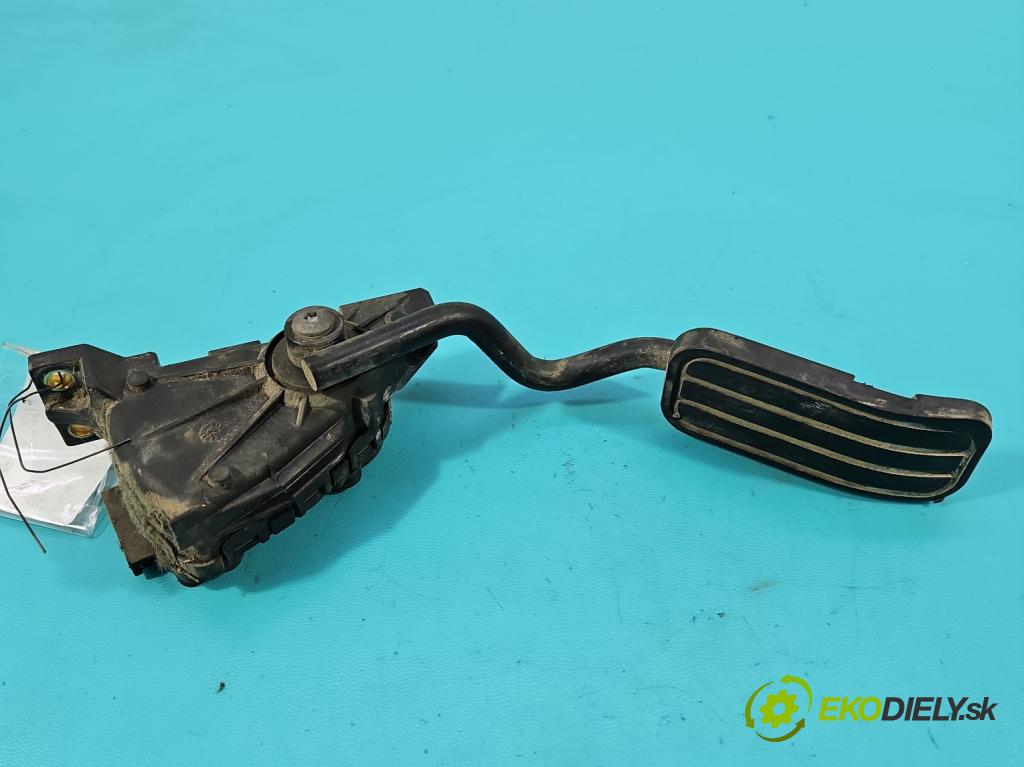 Vw Transporter T4 1990-2003 2.5 TDI 88 HP manual 65 kW 2461 cm3 5- pedal plyn potenciometr: 7D1721603B