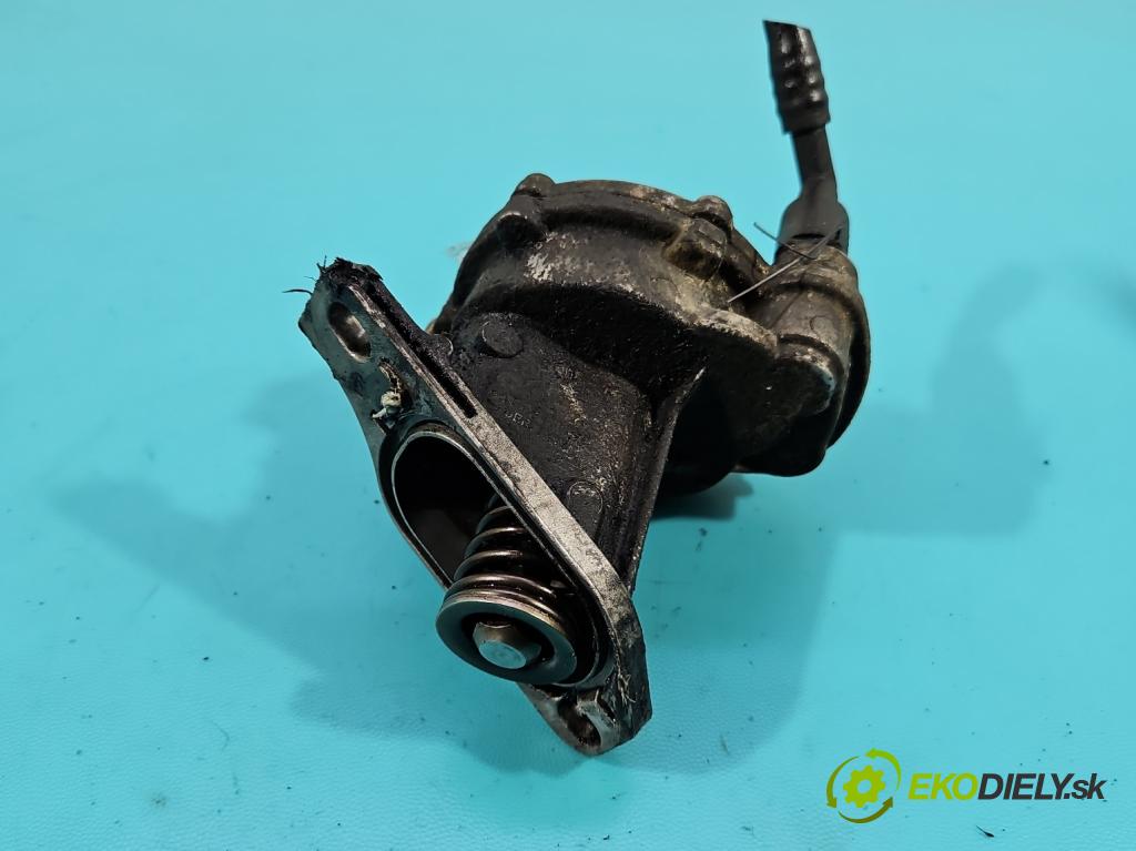 Vw Transporter T4 1990-2003 2.5 TDI 88 HP manual 65 kW 2461 cm3 5- čerpadlo rotačný 72230019