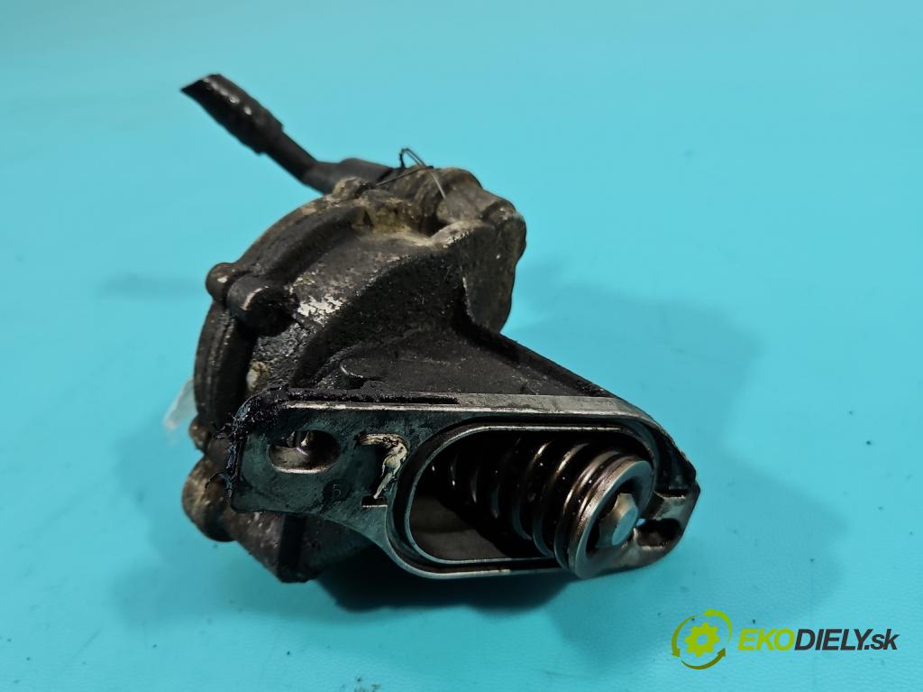 Vw Transporter T4 1990-2003 2.5 TDI 88 HP manual 65 kW 2461 cm3 5- čerpadlo rotačný 72230019