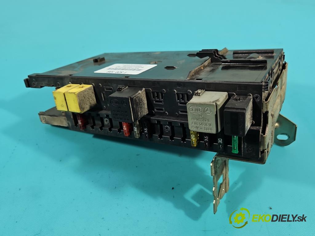 Mercedes C W203 2000-2007 2.2 CDI 116 HP manual 85 kW 2148 cm3 4- skrinka poistka 0035455101 (Poistková skrinka)