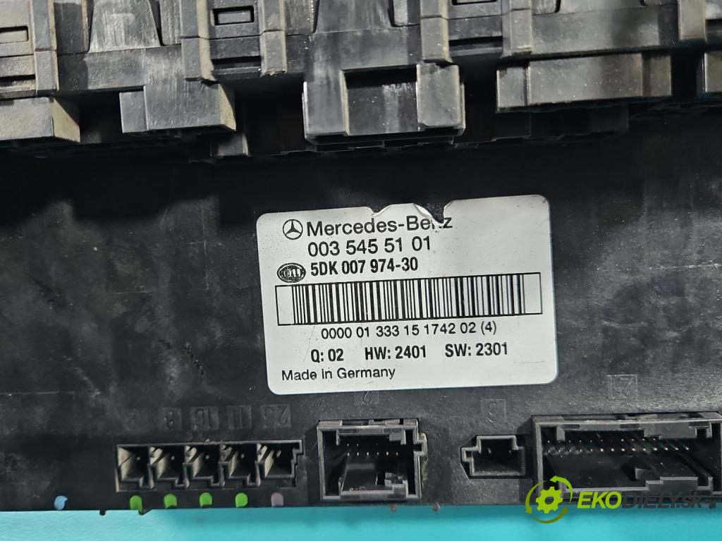 Mercedes C W203 2000-2007 2.2 CDI 116 HP manual 85 kW 2148 cm3 4- skrinka poistka 0035455101 (Poistková skrinka)