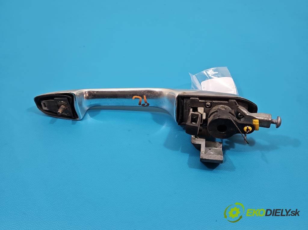 Alfa romeo 147 1.9 JTD 120 HP manual 88 kW 1910 cm3 3- rukoväť predné ľavé mimo:  (Kľučka dverí vonkajšia predná ľavá)