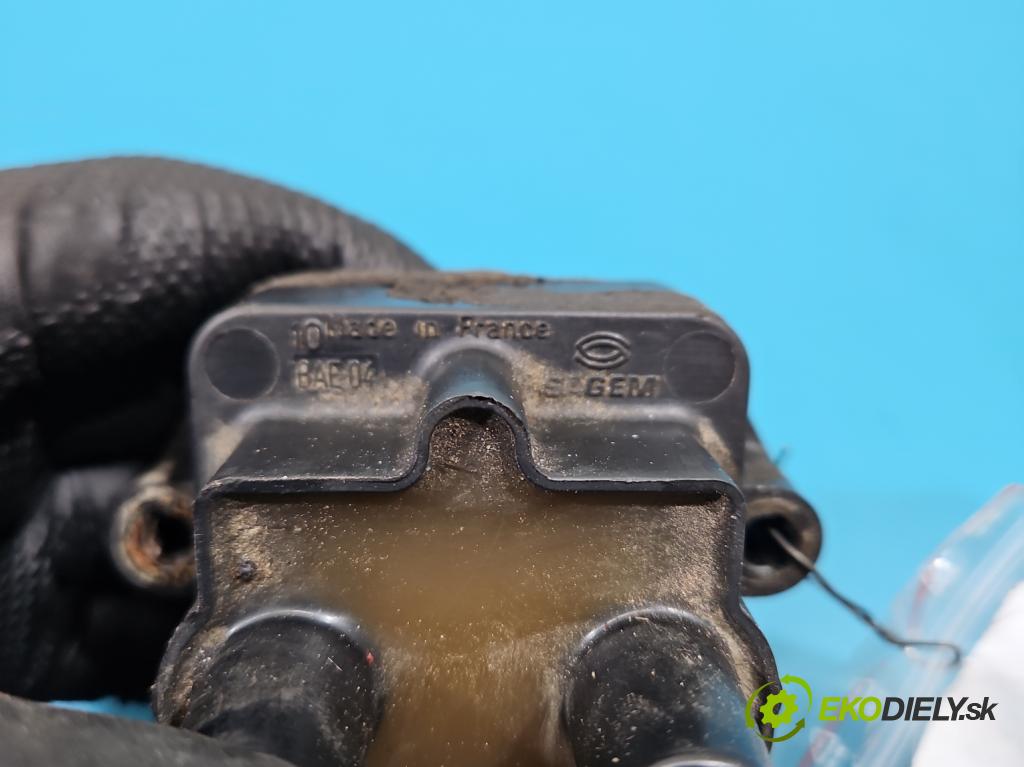 Citroen Saxo 1.1 8V 60 HP manual 44 kW 1124 cm3 3- cievka zapaľovacia  (Zapaľovacia cievka)