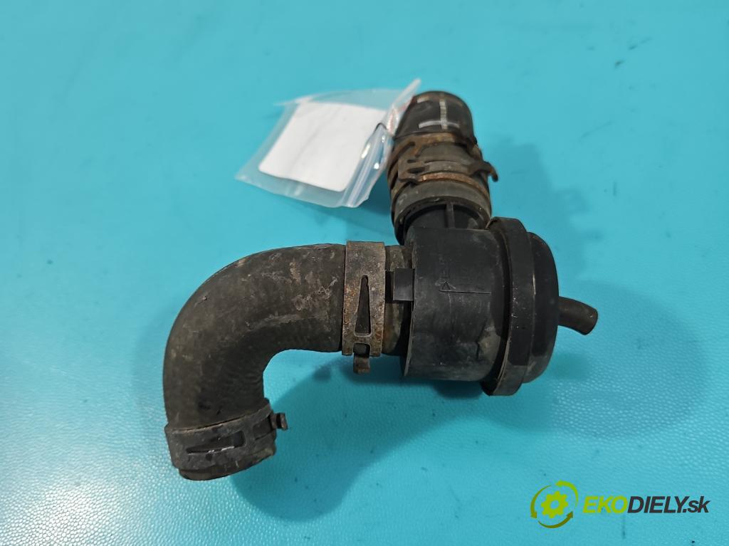 Porsche Panamera I 970 2009-2016 3.0 v6 420hp automatic 309 kW 2997 cm3 5- trubka systému chłodzenia 97011014372