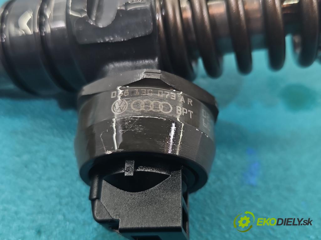 Vw Passat B5 1995-2005 1.9 tdi 131 HP manual 96 kW 1896 cm3 4- vstrekovacie čerpadlo 0414720214 (Vstrekovač paliva)