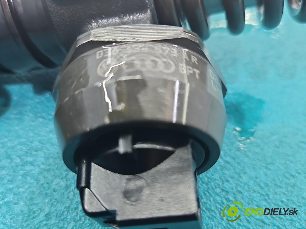 Vw Passat B5 1995-2005 1.9 tdi 131 HP manual 96 kW 1896 cm3 4- vstrekovacie čerpadlo 0414720214 (Vstrekovač paliva)