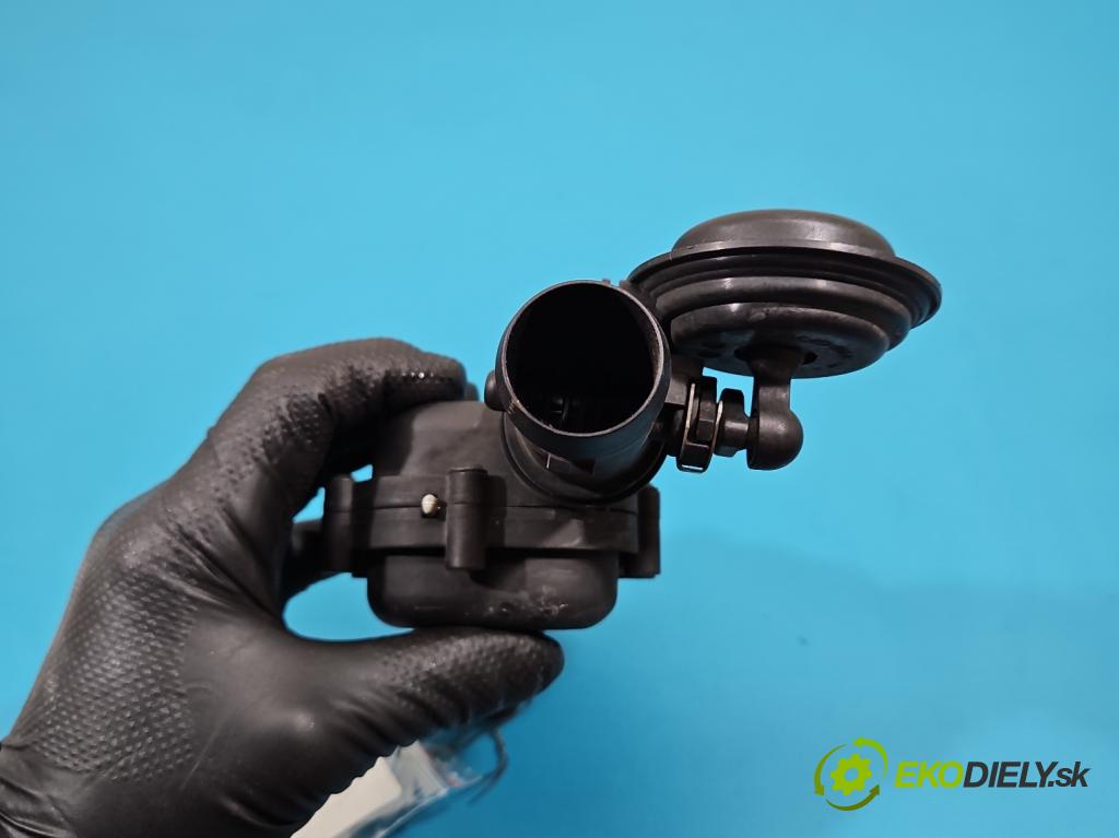 Porsche Panamera I 970 2009-2016 3.0 v6 420 hp automatic 309 kW 2997 cm3 5- Trubka: 97011054265