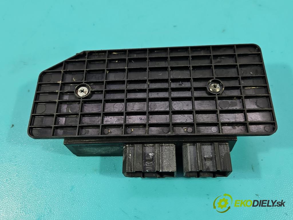 Vw Passat B5 1995-2005 1.9 tdi 131 HP manual 96 kW 1896 cm3 4- riadiaca jednotka komfortu 1C0959799B