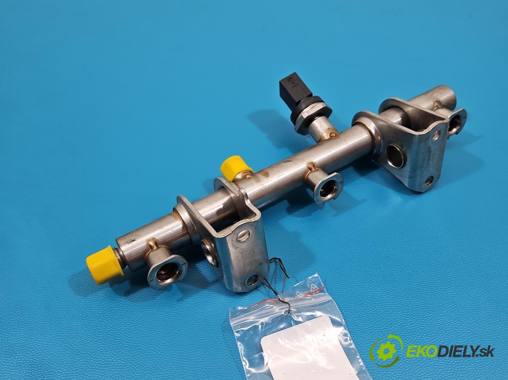 Porsche Panamera I 970 2009-2016 3.0 v6 420 hp automatic 309 kW 2997 cm3 5- lišta vstrekovacia 94611011800 (Vstrekovacia lišta)