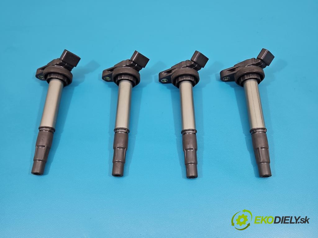 Toyota Auris I 2006-2013 1.6 VVTI 124hp manual 91 kW 1598 cm3 5- cievka zapaľovacia 90919-02252 (Zapaľovacia cievka)