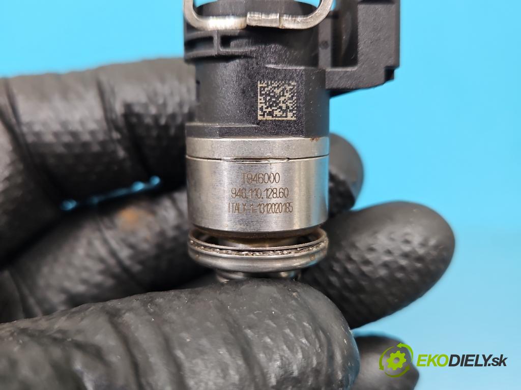 Porsche Panamera I 970 2009-2016 3.0 v6 420 hp automatic 309 kW 2997 cm3 5- vstrek 94611012860 (Vstrekovač paliva)