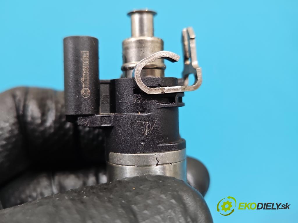 Porsche Panamera I 970 2009-2016 3.0 v6 420 hp automatic 309 kW 2997 cm3 5- vstrek 94611012860 (Vstrekovač paliva)