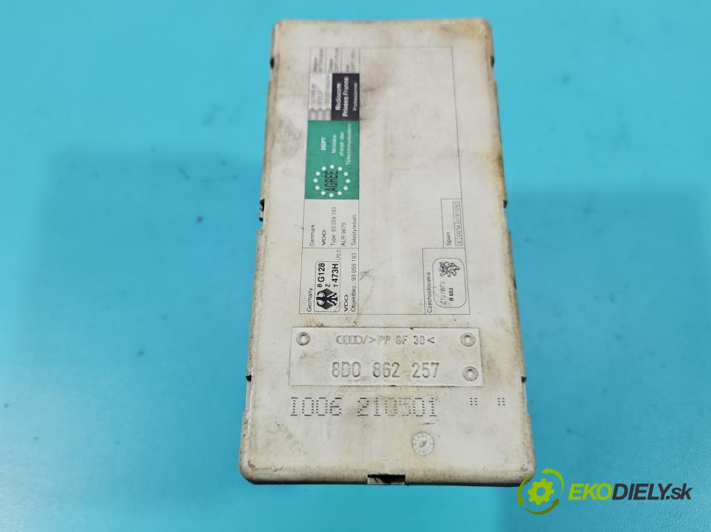 Audi A3 8L 1996-2003 1.9 TDI 101 HP automatic 74 kW 1896 cm3 5- Centrální: zámek: 8D0862257