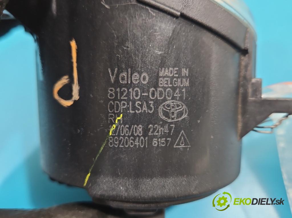 Toyota Auris I 2006-2013 1.6 VVTI 124 hp manual 91 kW 1598 cm3 5- Halogen pravý 81210-0D041 (Klika dveří ostatní)