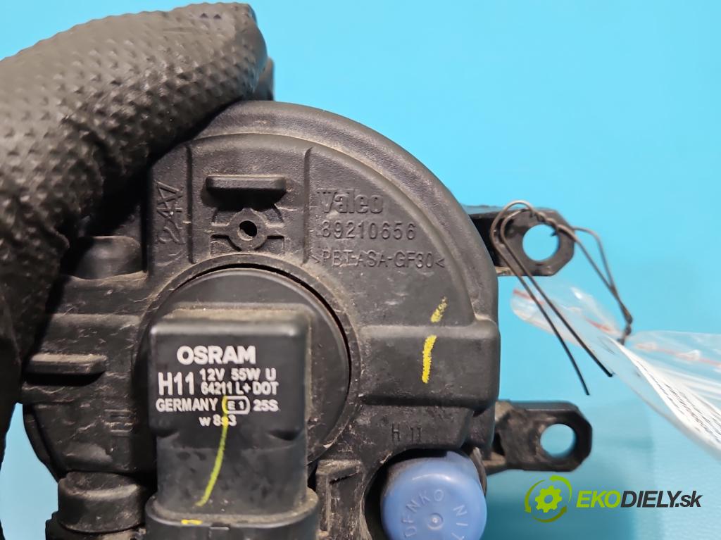Toyota Auris I 2006-2013 1.6 VVTI 124 hp manual 91 kW 1598 cm3 5- Halogen pravý 81210-0D041 (Klika dveří ostatní)