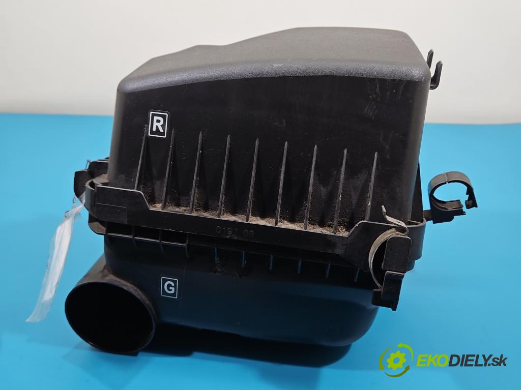 Toyota Auris I 2006-2013 1.6 VVTI 124hp manual 91 kW 1598 cm3 5- obal filtra vzduchu  (Obal vzduchového filtra)