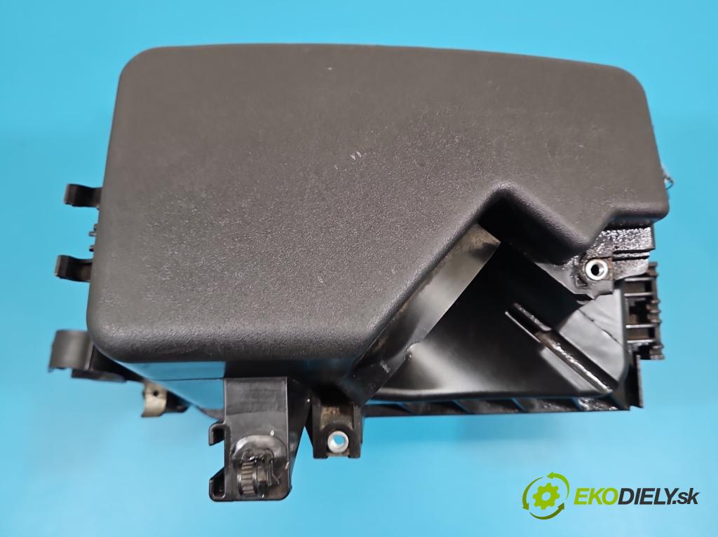 Toyota Auris I 2006-2013 1.6 VVTI 124hp manual 91 kW 1598 cm3 5- obal filtra vzduchu  (Obal vzduchového filtra)