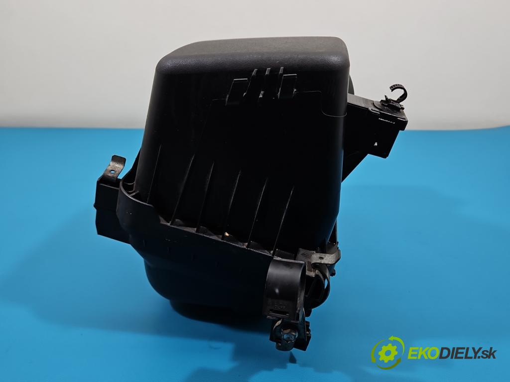 Toyota Auris I 2006-2013 1.6 VVTI 124hp manual 91 kW 1598 cm3 5- obal filtra vzduchu  (Obal vzduchového filtra)