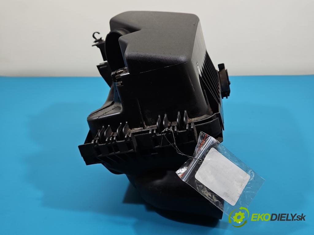 Toyota Auris I 2006-2013 1.6 VVTI 124hp manual 91 kW 1598 cm3 5- obal filtra vzduchu  (Obal vzduchového filtra)