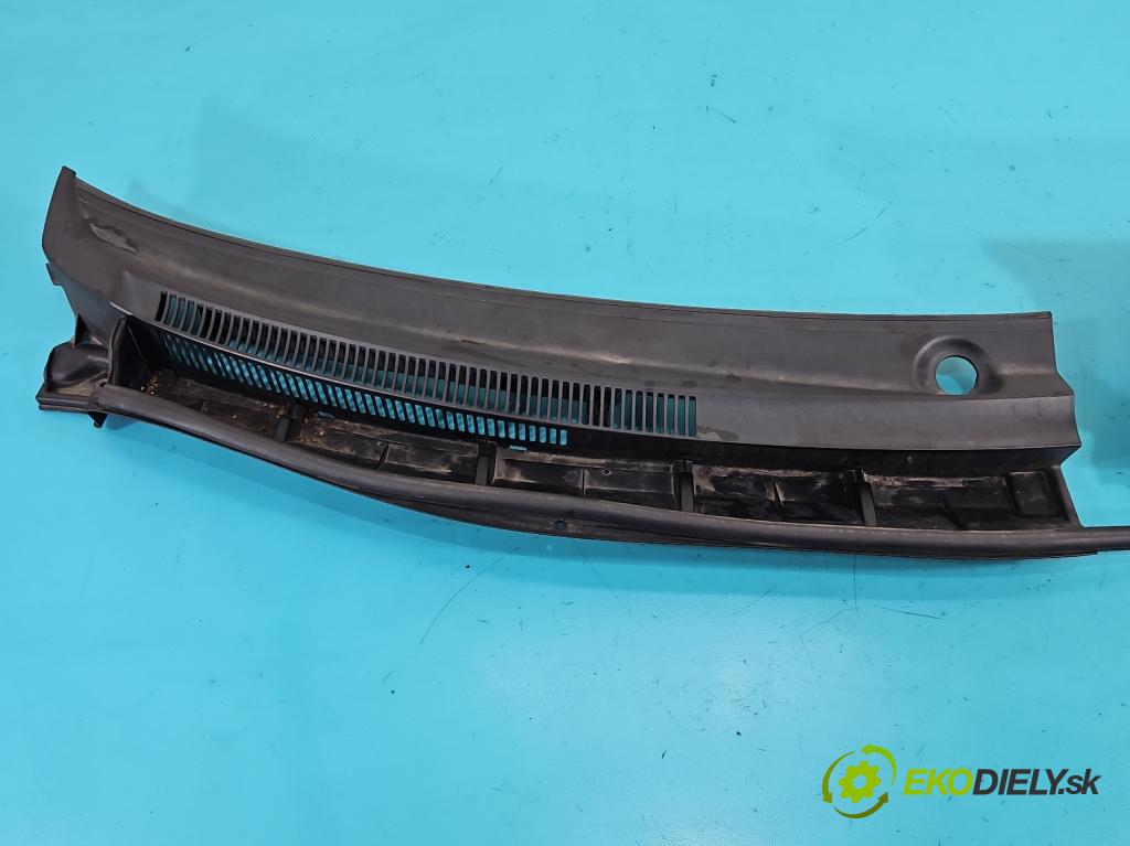 Toyota Auris I 2006-2013 1.6 VVTI 124hp manual 91 kW 1598 cm3 5- torpédo 55781-02160 (Torpédo (plast pod čelným sklom))