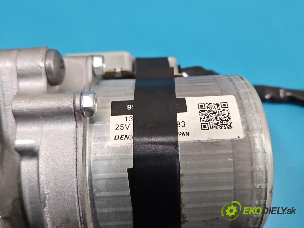 Toyota Auris I 2006-2013 1.6 VVTI 124hp manual 91 kW 1598 cm3 5- čerpadlo posilovač 45200-02281 (Servočerpadlo)