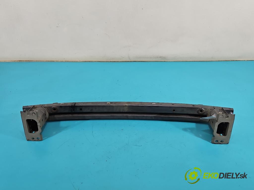 Toyota Auris I 2006-2013 1.6 VVTI 124hp manual 91 kW 1598 cm3 5- výstuha nárazník predné