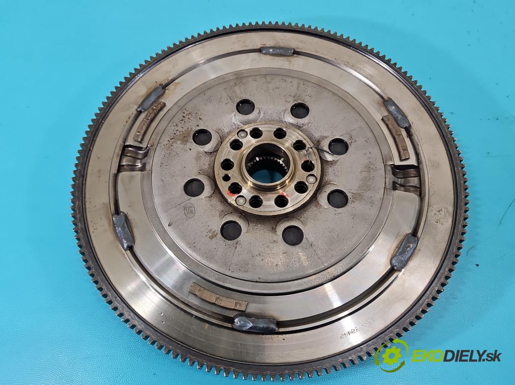 Porsche Panamera I 970 2009-2016 3.0 v6 420 hp automatic 309 kW 2997 cm3 5- koleso hojdačka: 97011402010 (Zotrvačník)