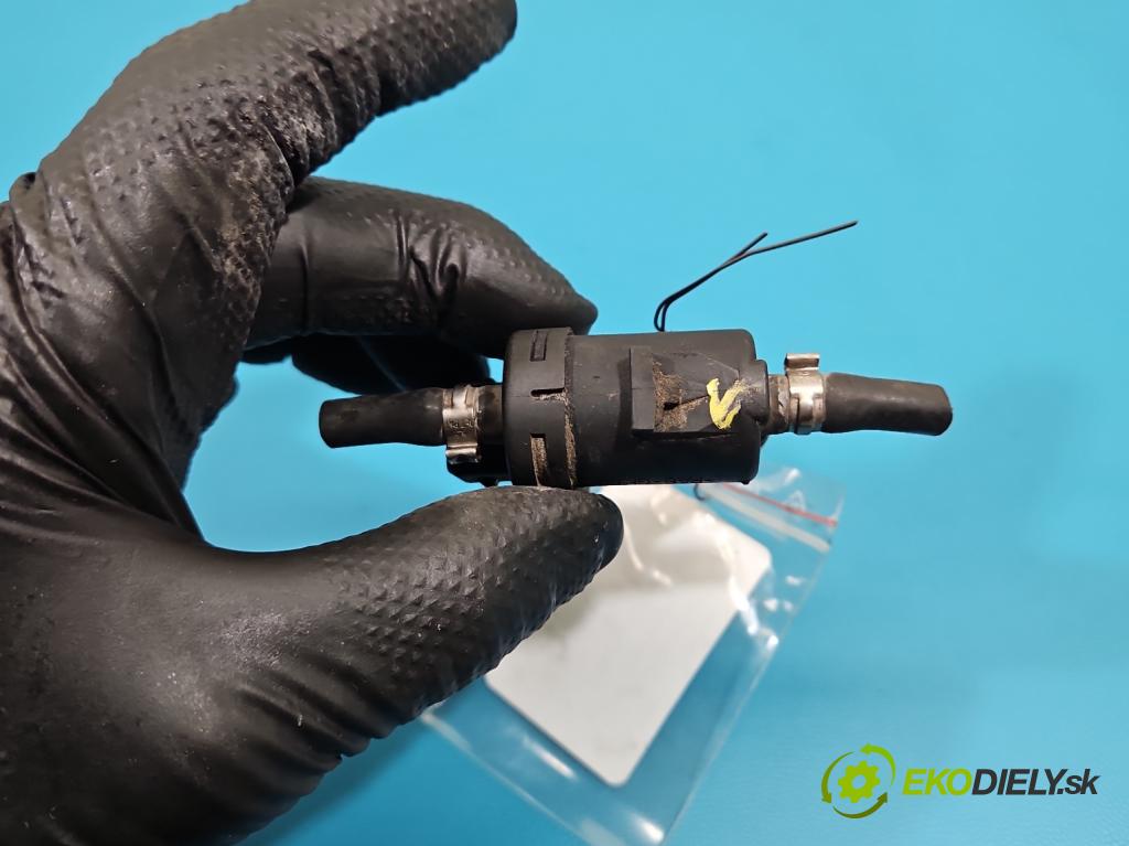 Fiat Linea 1.4 T 120 HP manual 88 kW 1368 cm3 4- ventil podtlaku 46813571 (Ventil)