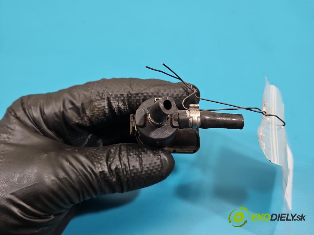 Fiat Linea 1.4 T 120 HP manual 88 kW 1368 cm3 4- ventil podtlaku 46813571 (Ventil)