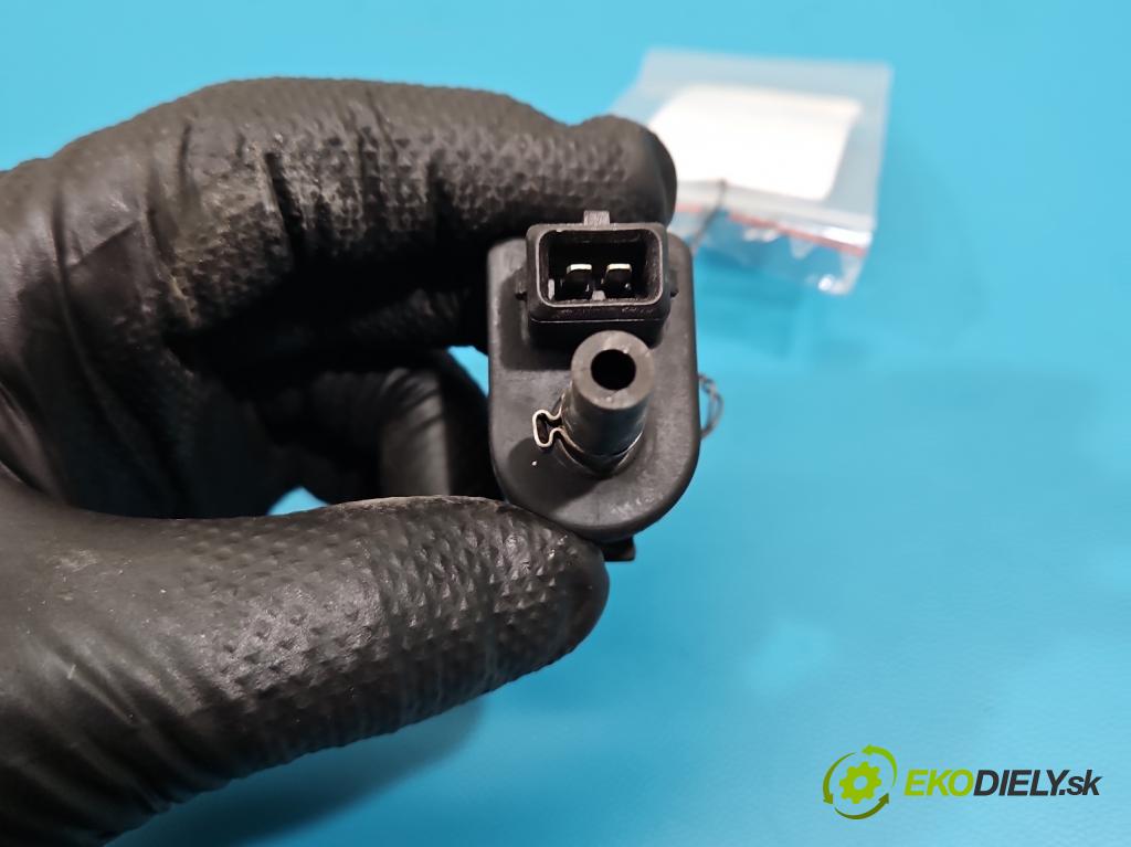 Fiat Linea 1.4 T 120 HP manual 88 kW 1368 cm3 4- ventil podtlaku 46813571 (Ventil)