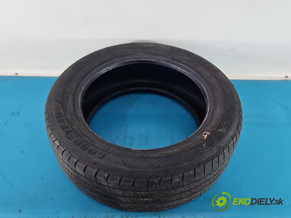 Toyota Auris I 2006-2013 1.6 VVTI 124hp manual 91 kW 1598 cm3 5- pneumatika letné 4 kusy komplet