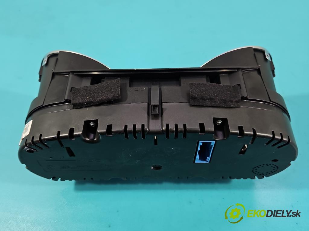 Vw Golf VI 2008-2013 1.6 TDI 90 HP manual 66 kW 1598 cm3 5- prístrojovka/ budíky 5K0920873A (Prístrojová doska)