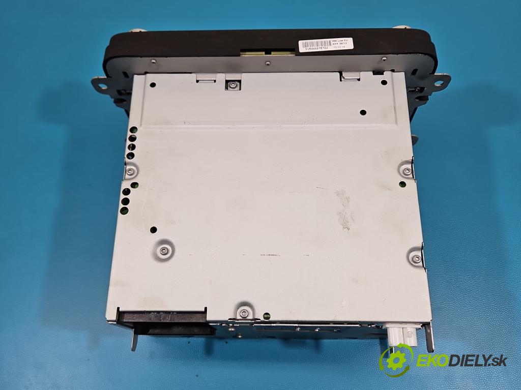 Vw Golf VI 2008-2013 1.6 TDI 90 HP manual 66 kW 1598 cm3 5- Radio originál 1K0035186AN
