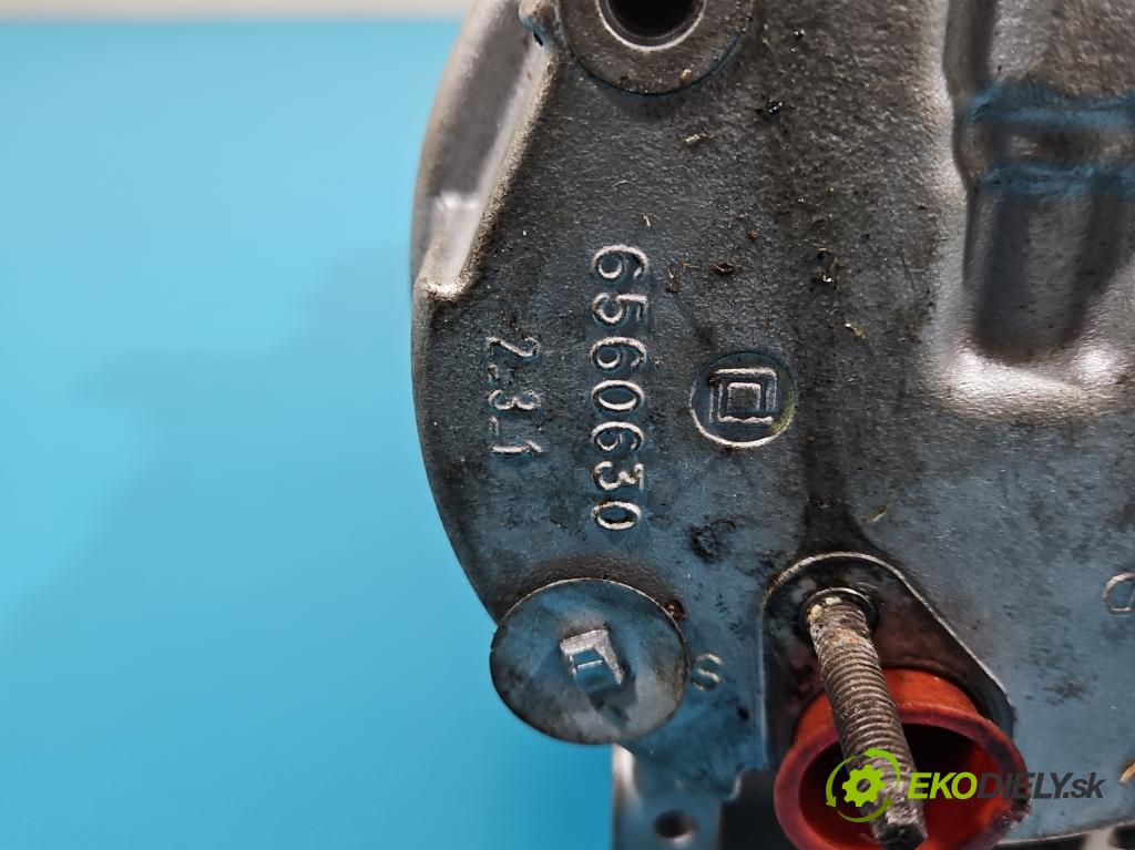 Renault Laguna II 2001-2007 1.8 16V 120 HP manual 88 kW 1783 cm3 5- Kompresor: klimatizácie  (Kompresor klimatizácie)